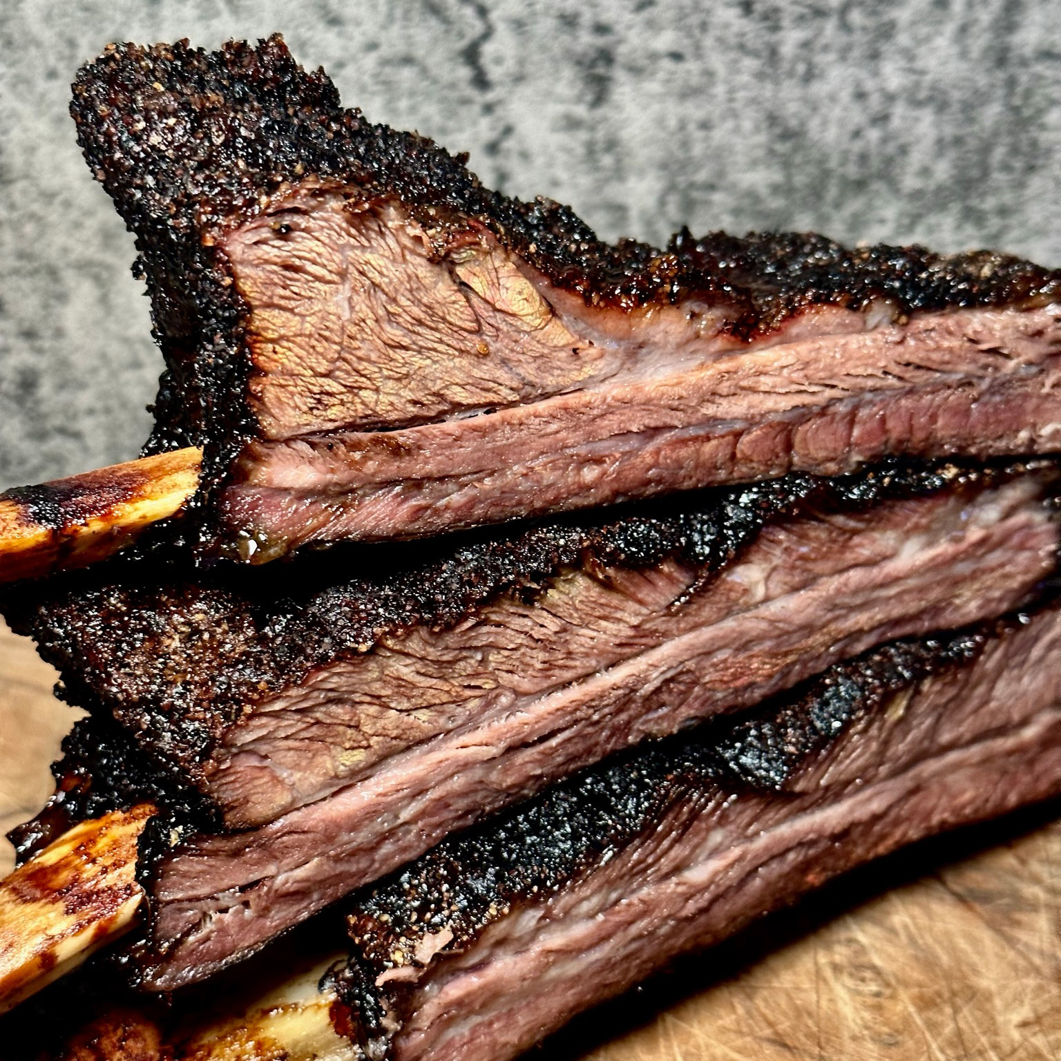 Tender and Flavourful Woodfire Smoked Beef Short Ribs